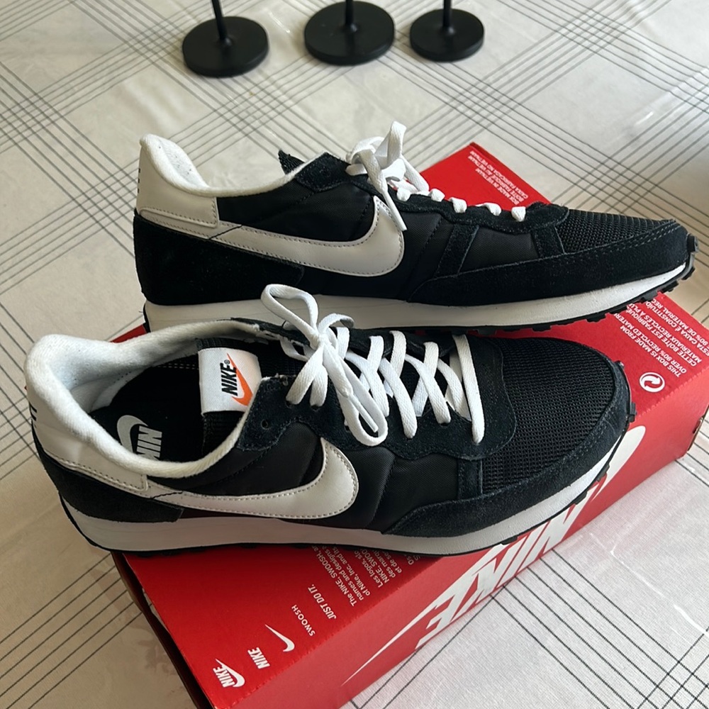Nike Challenger OG